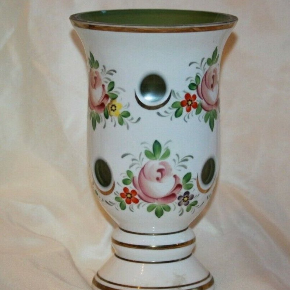 Czech Bohemian Olive Green Cased to White Glass VASE LOT 4367
